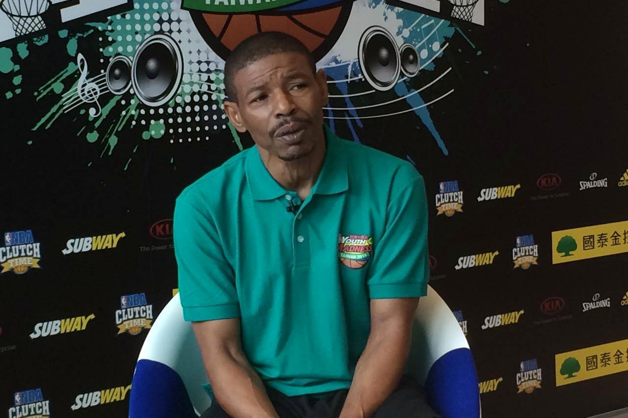 「小虫」波格斯(Muggsy Bogues)。 联合报系资料照 「小虫」波格斯(Muggsy Bogues)。 联合报系资料照